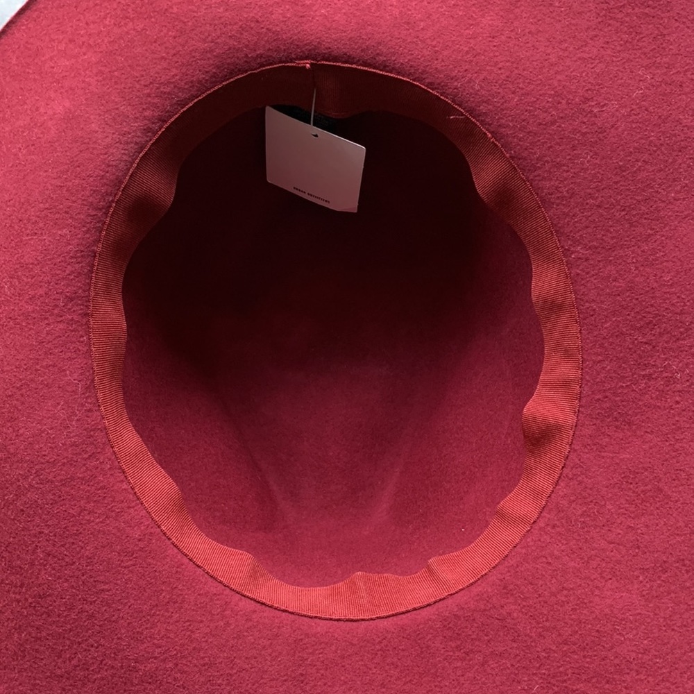 Urban Outfitters hat - Picture 5 of 8